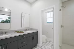 Dogwood Dr, Manassas, VA 20110 - Photo 9