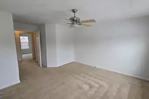 9203 Acer Ln, Manassas, VA 20110 - Photo 17