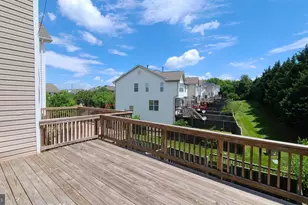 9203 Acer Ln, Manassas, VA 20110 - Photo 3