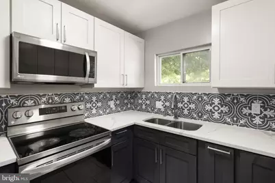 8605 Kirby Street, Manassas, VA 20110 - Photo 5