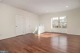 8770 Deblanc Pl, Manassas, VA 20110 - Photo 9