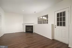 8770 Deblanc Pl, Manassas, VA 20110 - Photo 37