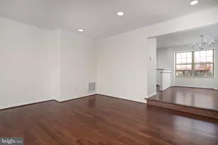 8770 Deblanc Pl, Manassas, VA 20110 - Photo 7