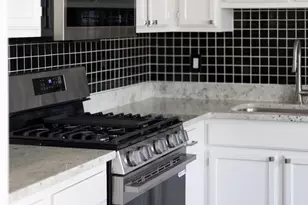 8770 Deblanc Pl, Manassas, VA 20110 - Photo 17