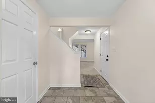 10315 O'Connell Ct, Manassas, VA 20110 - Photo 3