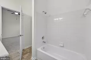 10315 O'Connell Ct, Manassas, VA 20110 - Photo 25