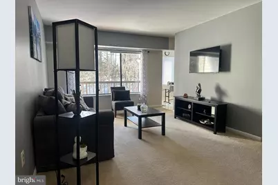 9555 Battery Heights Boulevard #303, Manassas, VA 20110 - Photo 3