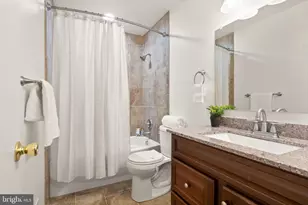 8737 Bretton Woods Dr, Manassas, VA 20110 - Photo 5