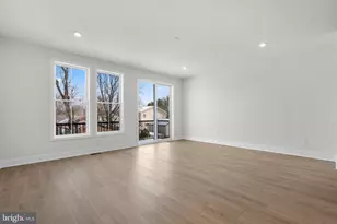 9755 Grant Ave, Manassas, VA 20110 - Photo 15