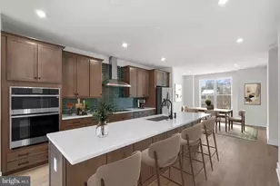 9755 Grant Ave, Manassas, VA 20110 - Photo 1