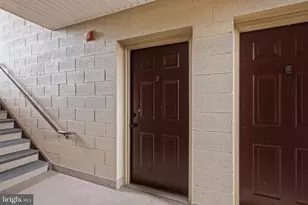 9569 Coggs Bill Dr, Manassas, VA 20110 - Photo 3