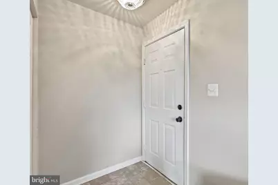 9569 Coggs Bill Drive #301, Manassas, VA 20110 - Photo 11