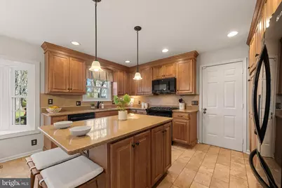 9412 Waterford Drive, Manassas, VA 20110 - Photo 3