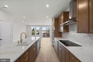 9747 Grant Ave, Manassas, VA 20110 - Photo 7