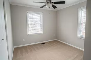 8968 Milroy Ct, Manassas, VA 20110 - Photo 23