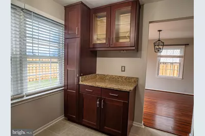 8968 Milroy Court, Manassas, VA 20110 - Photo 7