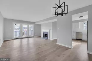 8720 Sugarwood Ln, Manassas, VA 20110 - Photo 7