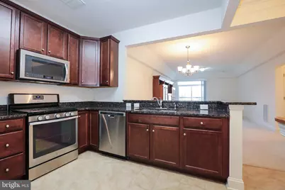 10275 Fountain Circle #408, Manassas, VA 20110 - Photo 5