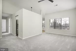 8376 Buttress Ln, Manassas, VA 20110 - Photo 5