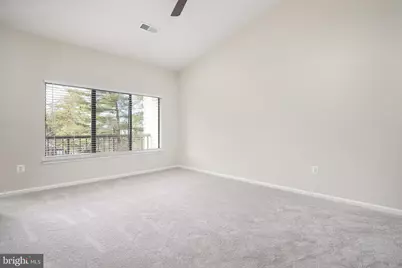 8376 Buttress Lane #302, Manassas, VA 20110 - Photo 7