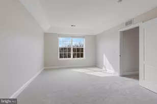 9204 Charleston Dr, Manassas, VA 20110 - Photo 17