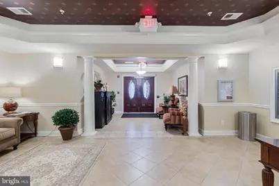 9204 Charleston Drive #206, Manassas, VA 20110 - Photo 3