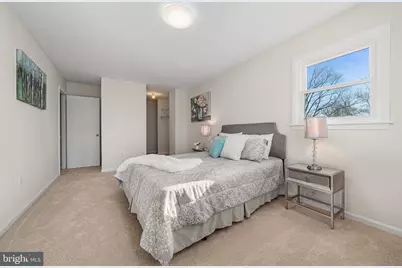 8811 Cather Avenue, Manassas, VA 20110 - Photo 31