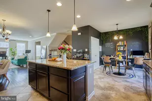 10228 Fountain Cir, Manassas, VA 20110 - Photo 9