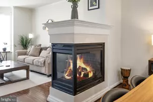 10226 Fountain Cir, Manassas, VA 20110 - Photo 7