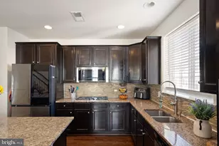 10226 Fountain Cir, Manassas, VA 20110 - Photo 15