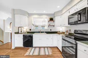 8600 Sanderling Dr, Manassas, VA 20110 - Photo 9