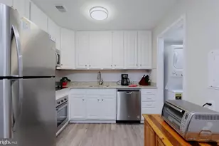 9828 Grant Ave, Manassas, VA 20110 - Photo 11