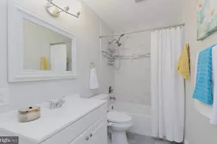 9828 Grant Ave, Manassas, VA 20110 - Photo 17