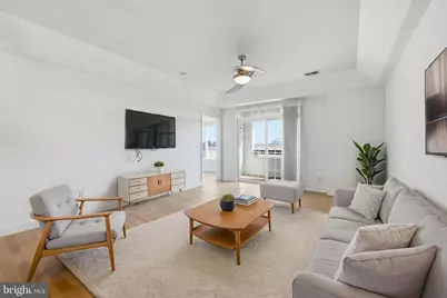 9200 Charleston Drive #404, Manassas, VA 20110 - Photo 5