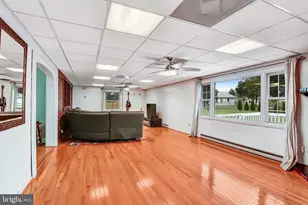 8909 Hill Pl, Manassas, VA 20110 - Photo 19