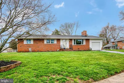 8909 Hill Place, Manassas, VA 20110 - Photo 1