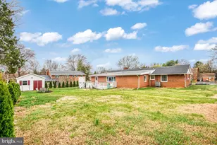 8909 Hill Pl, Manassas, VA 20110 - Photo 33