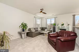 9541 Chancellorsville Ln, Manassas, VA 20110 - Photo 11