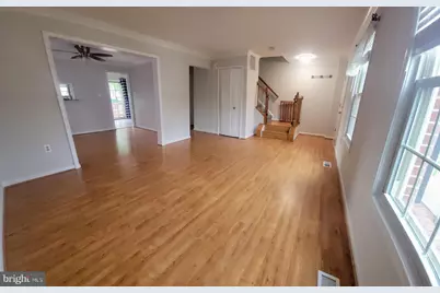 8949 Princeton Park Drive, Manassas, VA 20110 - Photo 3