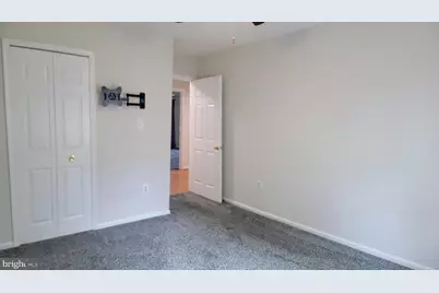 8949 Princeton Park Drive, Manassas, VA 20110 - Photo 13