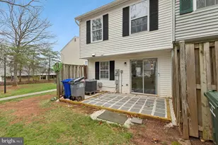 8653 Braxted Ln, Manassas, VA 20110 - Photo 23