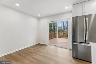 8928 Rolling Rd, Manassas, VA 20110 - Photo 11