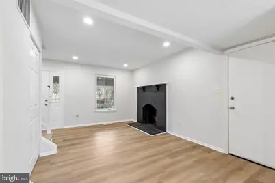 8928 Rolling Road, Manassas, VA 20110 - Photo 13