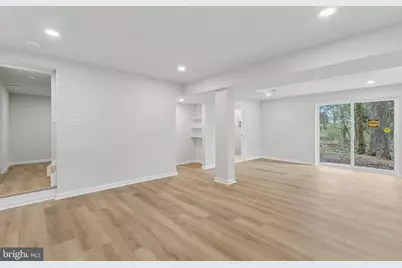 8928 Rolling Road, Manassas, VA 20110 - Photo 27