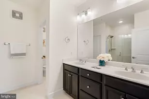 10312 Ratcliffe Trl, Manassas, VA 20110 - Photo 13