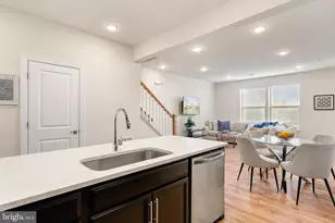 10312 Ratcliffe Trl, Manassas, VA 20110 - Photo 9