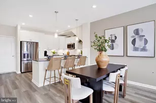 9672 Swallowtail Ln, Manassas, VA 20110 - Photo 3