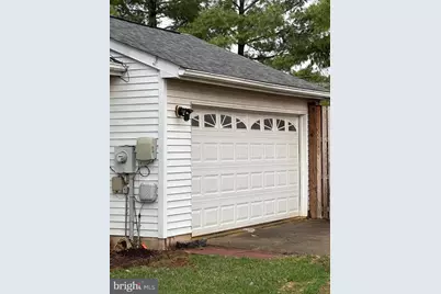 8896 Sweetbriar, Manassas, VA 20110 - Photo 3