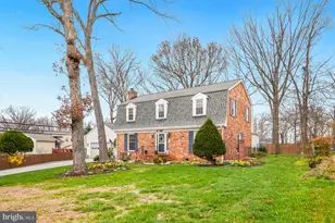 8749 Weir St, Manassas, VA 20110 - Photo 3