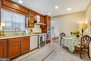 8749 Weir St, Manassas, VA 20110 - Photo 15